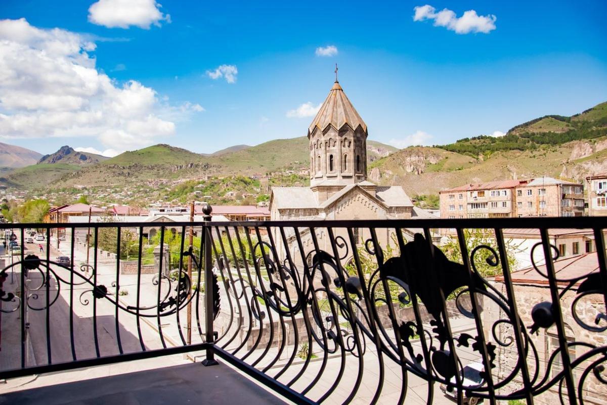 Har-Mar Hotel Goris Exterior photo